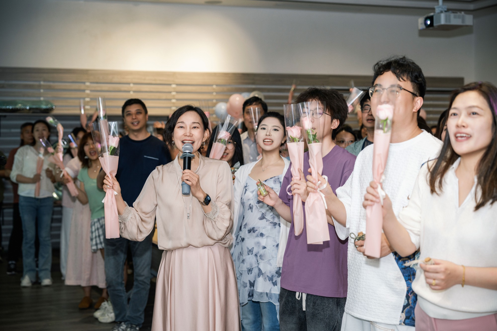 ABS International team together on 5·20, a day of appreciation
